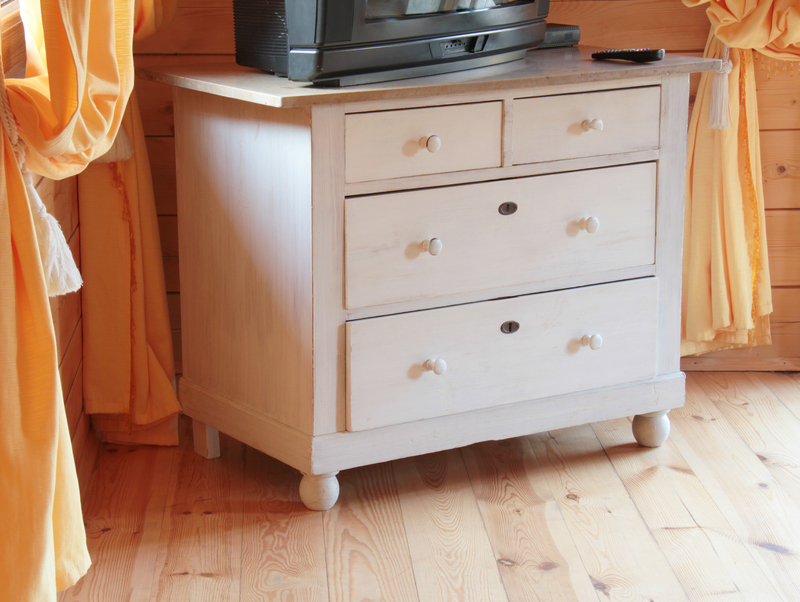 A Guide to Avoiding Harmful Plastics in Daily Life